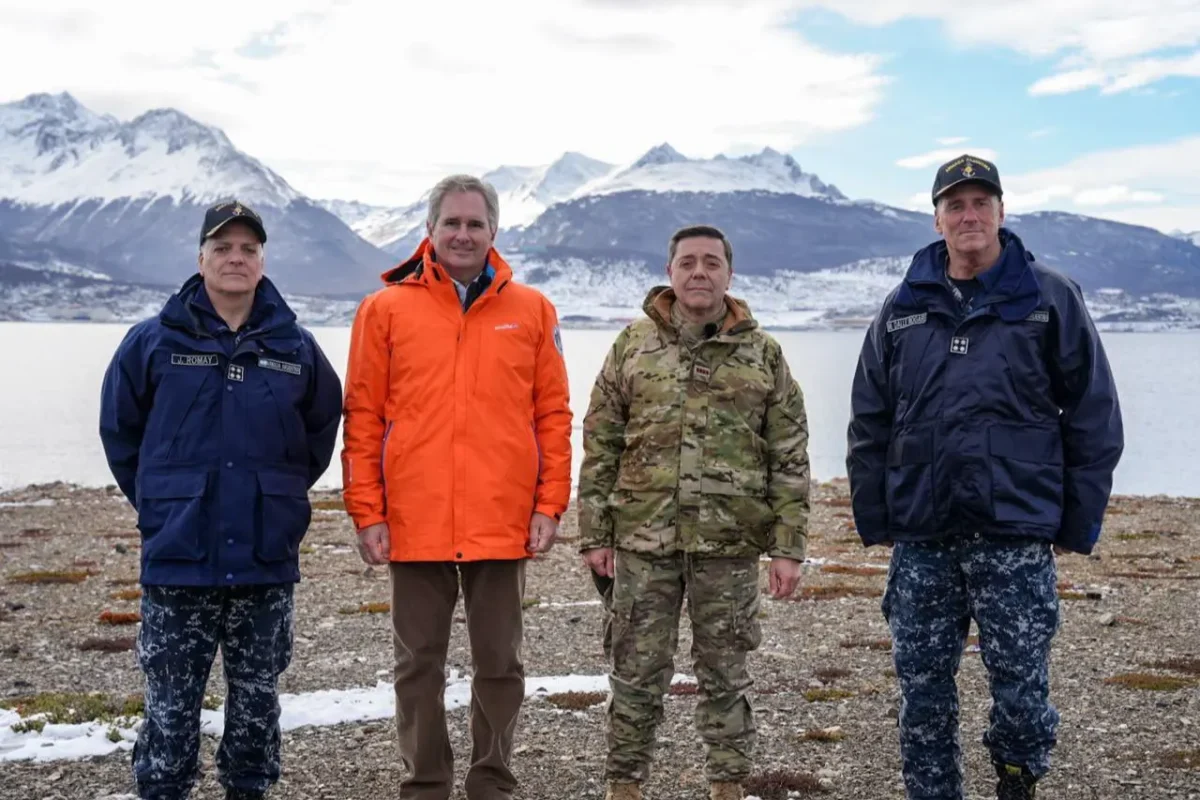Quirno y Presti visitaron el predio donde se construirá la Base Naval Integrada en Ushuaia