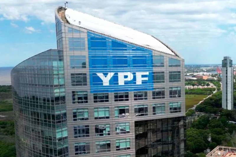 Fondos que perdieron el juicio por YPF reclaman ante el Ciadi contra la Argentina