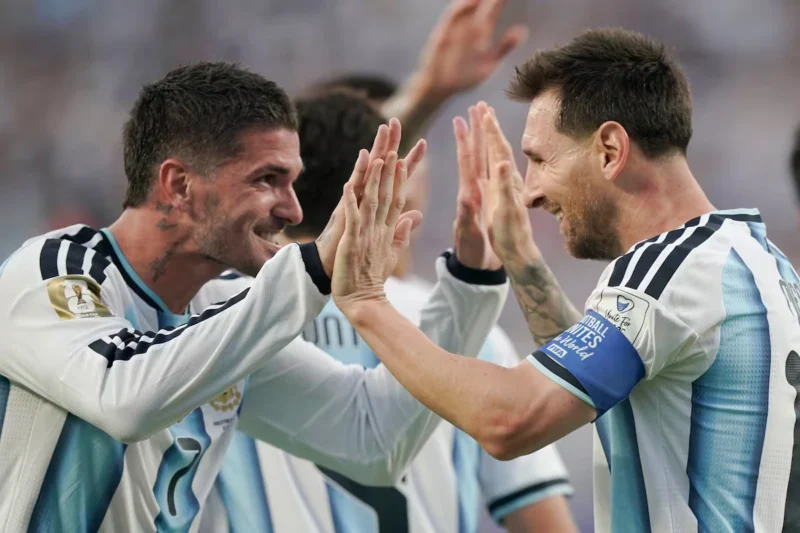 Rodrigo De Paul fue contundente sobre las posibilidades de Messi de ganar el Balón de Oro: «No hay discusión»