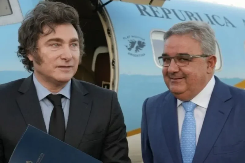 Raúl Jalil acompañará a Milei en París junto a otros 11 gobernadores