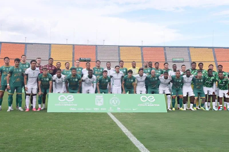 A casi diez años de la tragedia aérea, Atlético Nacional y Chapecoense se reencontraron en un emotivo amistoso