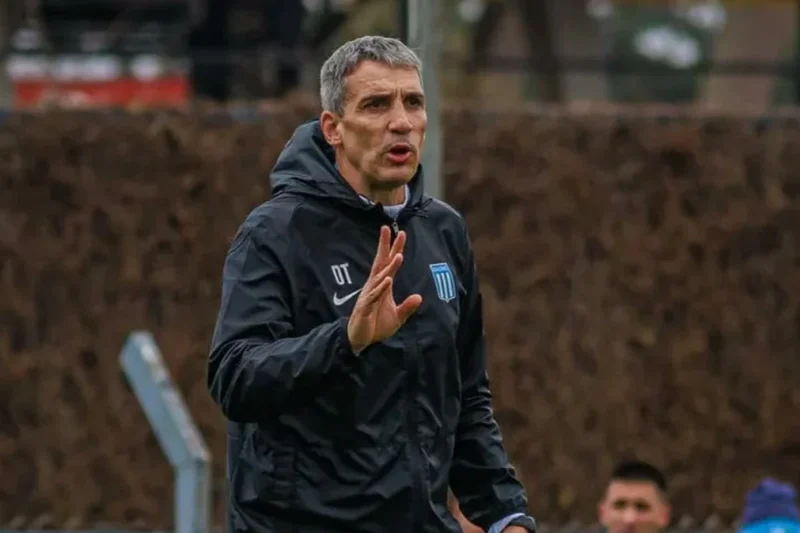 Juan Pablo Vojvoda rompió el silencio tras su salida de Racing: «Fue una decisión del club y la acepté»