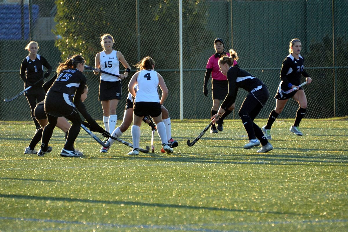 Las Leonas debutaron con goleada en la gira europea