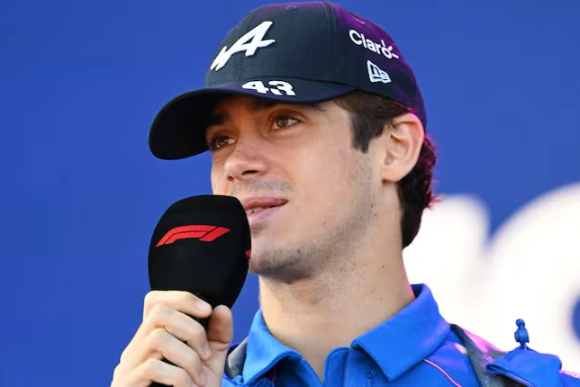 Franco Colapinto anticipó su estrategia para remontar desde el fondo en el GP de Bahréin