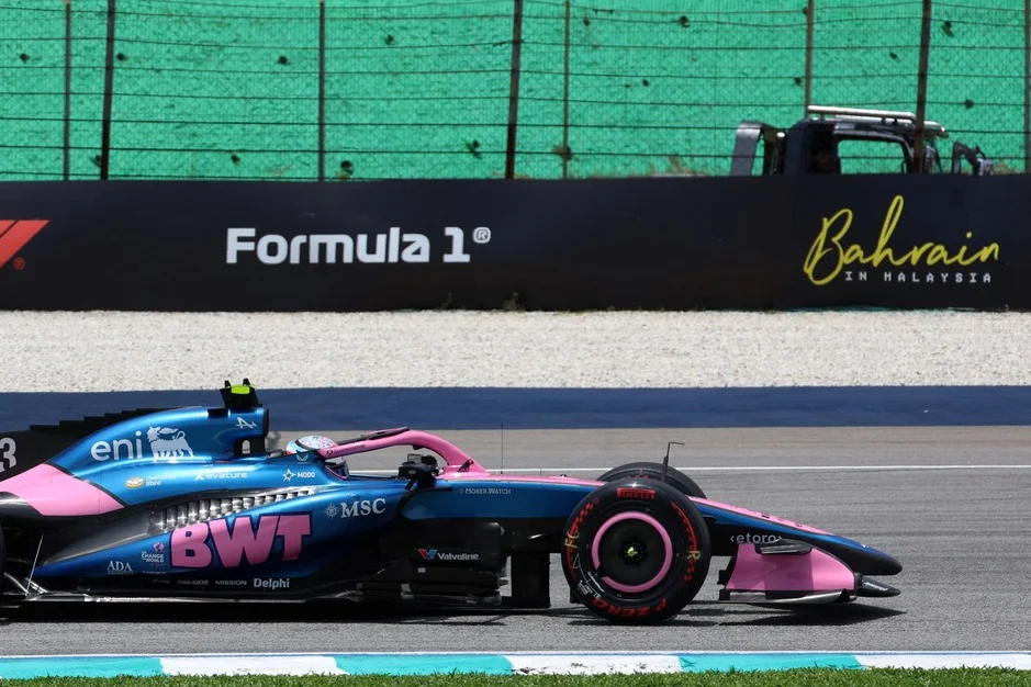 GP de Bahréin 2026: Verstappen logró la pole y Colapinto no partirá desde el último puesto