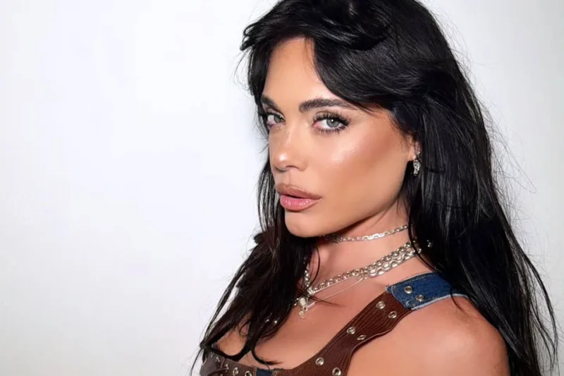 Emilia Attias confirmó su romance con un misterioso hombre