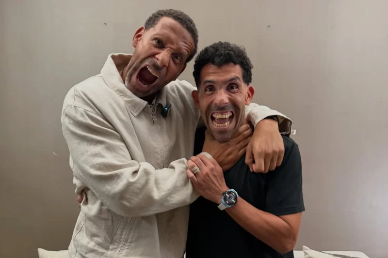 Se viene la despedida de Carlos Tévez y Rio Ferdinand recordó a su ex compañero de forma particular