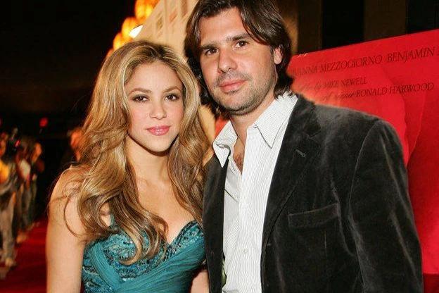En medio de los rumores de reconciliación, Shakira compartió una foto junto a Antonio de la Rúa