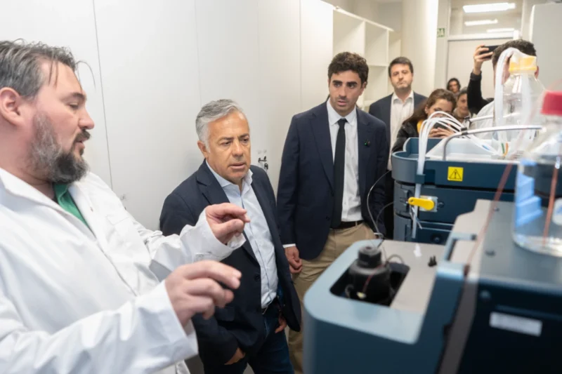 Mendoza puso en marcha un laboratorio de cannabis medicinal y cáñamo industrial con impulso de Natalio Mema