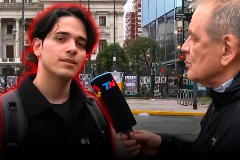 Un militante kirchnerista negó la violencia de la marcha golpista pero pidió fusilar a Milei en vivo