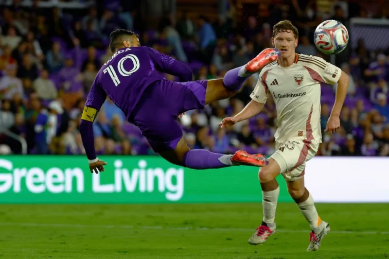 Directo al Puskás: el golazo de escorpión del argentino Martín Ojeda en la MLS