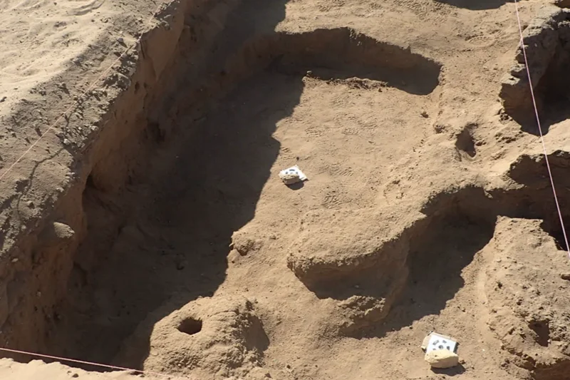 Hallan un taller de fayenza en un templo de la antigua Nubia del Imperio Kushita