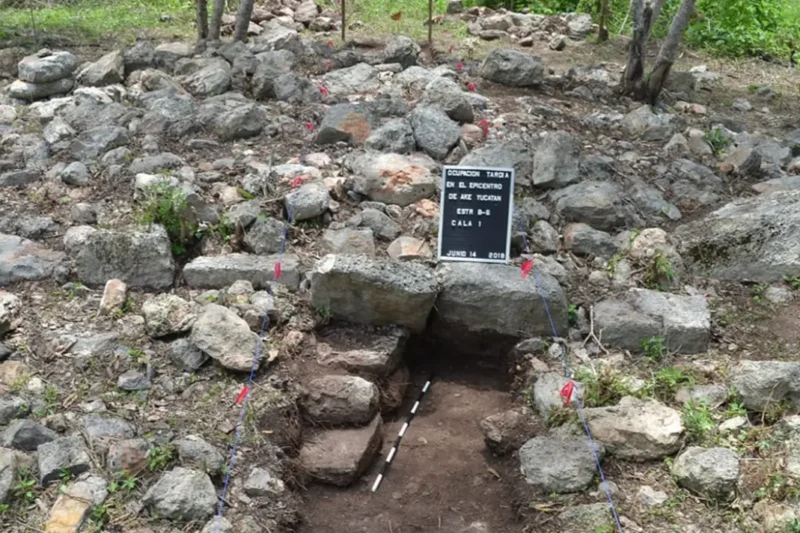 Arqueólogos descubren un secreto oculto durante 450 años entre las ruinas de una antigua ciudad maya